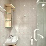 City Apartment Sankt Poelten ザンクト・ペルテン