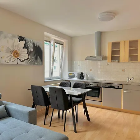 City Apartment Sankt Poelten Apartamento Sankt Poelten